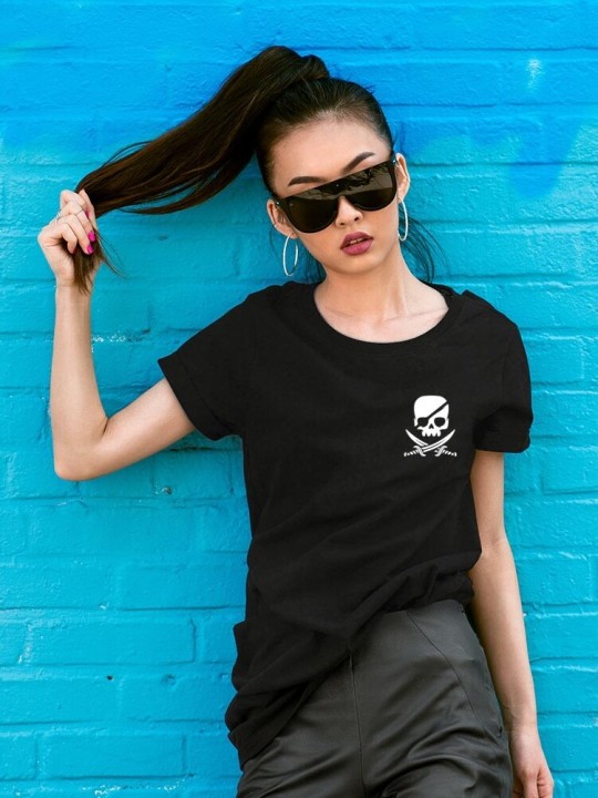 Camiseta de Mujer Negra Pirate Life