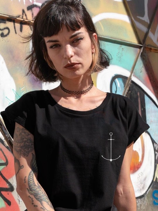 Camiseta de Mujer Negra Minimal Anchor