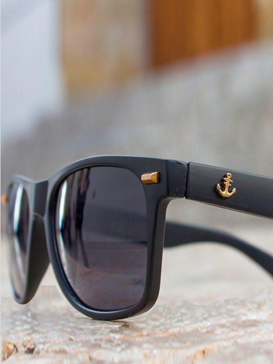 Premium Deluxe Black Black Sunglasses